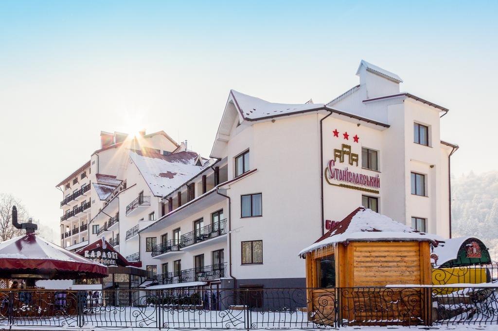 Stanislavsky Hotel Group Yaremtche Extérieur photo