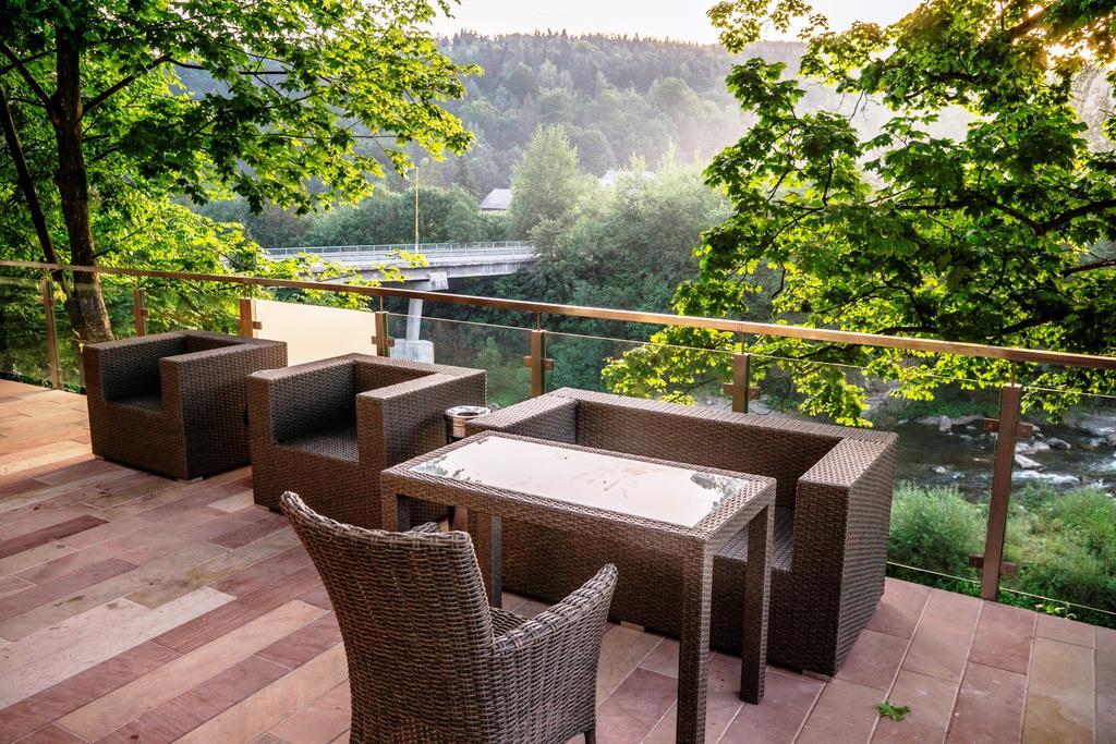 Stanislavsky Hotel Group Yaremtche Extérieur photo